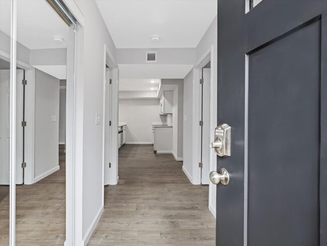 Entrance to Unit 1 - 1607 Old Oxford Rd