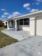 Building Photo - 218 Lake Dr