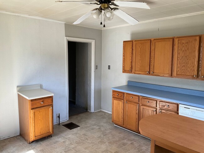 Foto del edificio - Charming 3-Bedroom 1 bath rental home in H...
