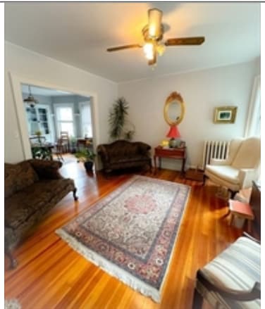 Living room - 43 Trowbridge St