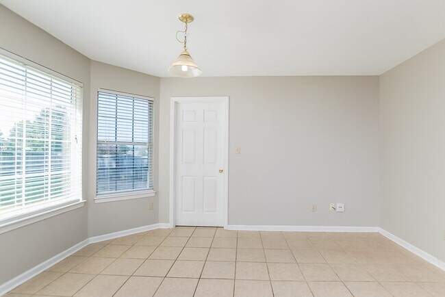Foto del edificio - 4371 Shadow Ridge Dr