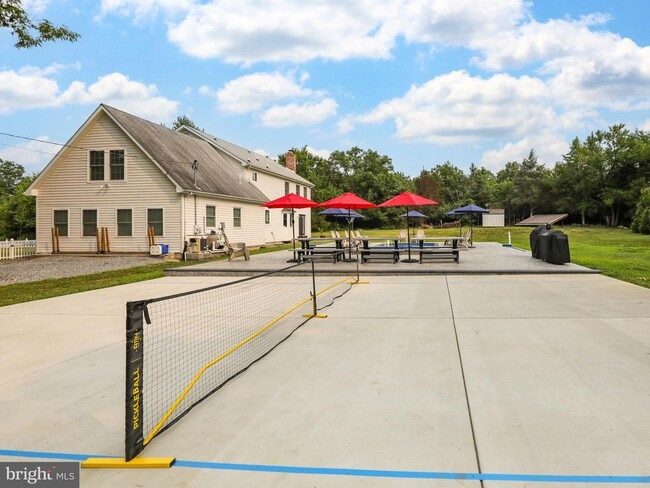 Foto del edificio - 4754 Senseny Rd