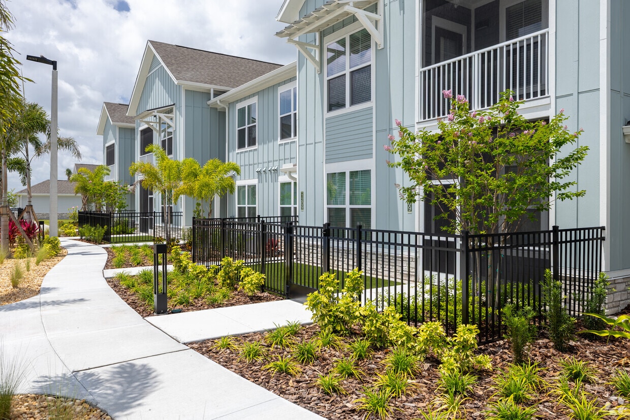 Primary Photo - The Junction at Rockledge