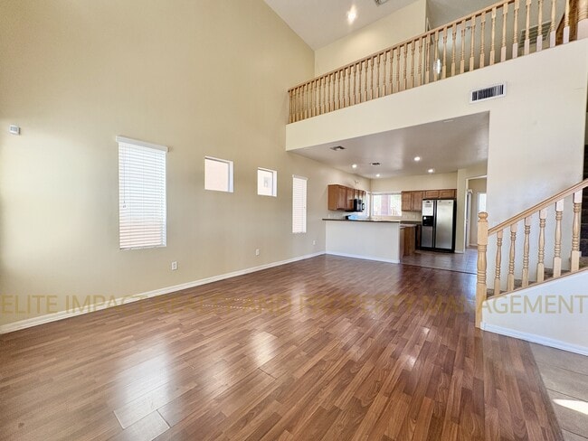 Building Photo - 14160 South Avenida Zumba