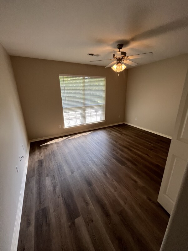Building Photo - 14817 Dutchman Rd