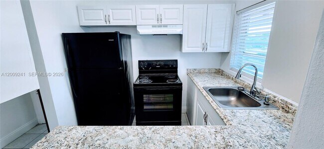 Foto del edificio - 2980 NW 43 Terrace