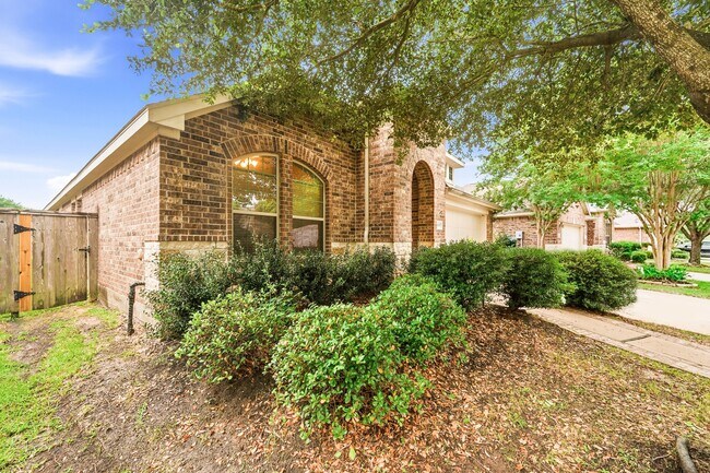 Foto del edificio - 18315 E Willow Oak Bend Dr