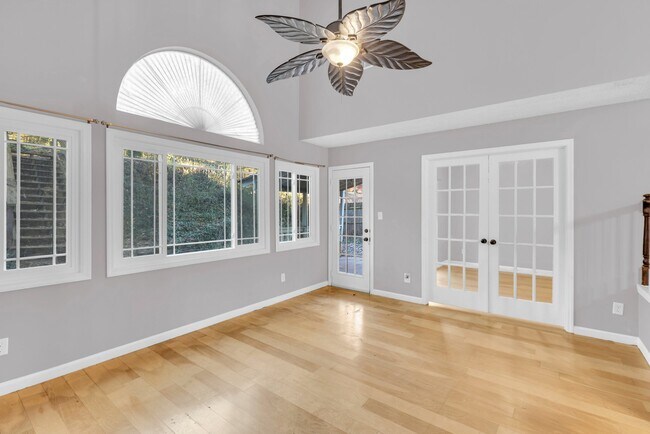 Foto del edificio - 1264 Watercrest Cir