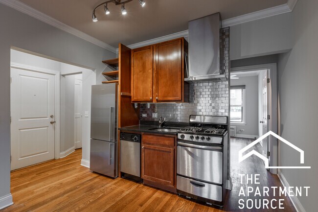 Foto del edificio - 748 W Addison St