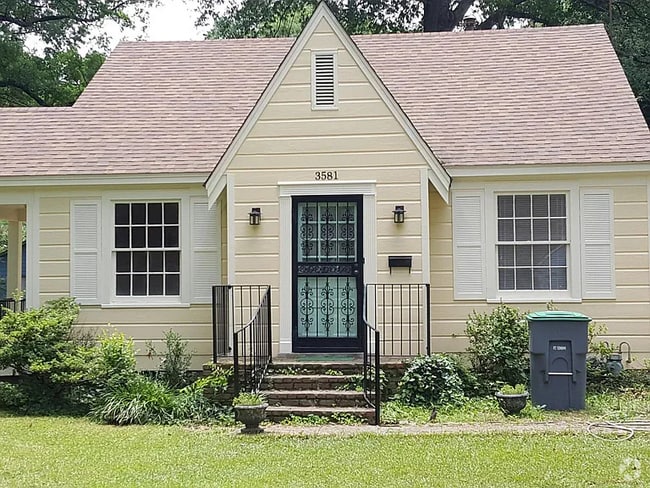 Building Photo - 3581 Cowden Ave