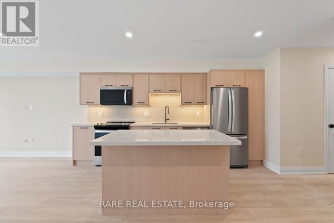 Building Photo - 191 Gledhill Ave