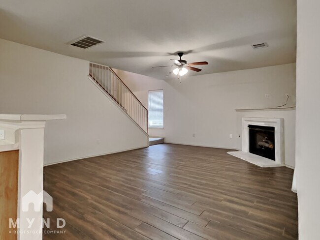 Foto del edificio - 14321 Lemongrass Ln