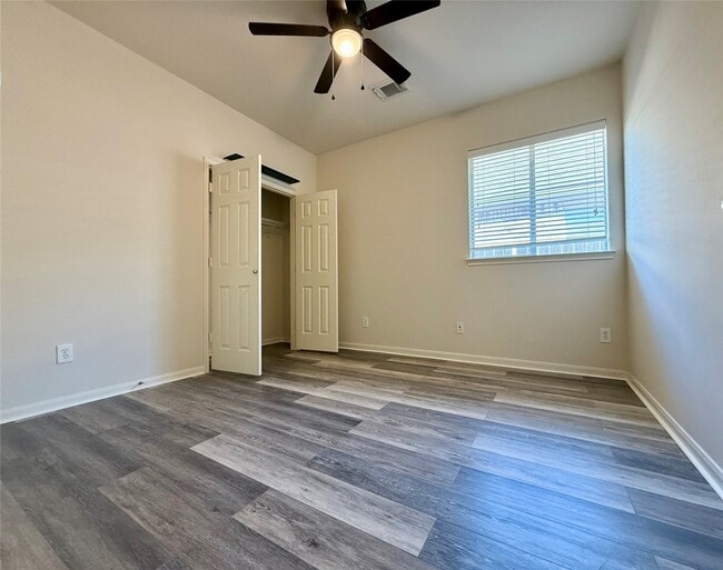 Building Photo - 6326 Richland Hills Dr