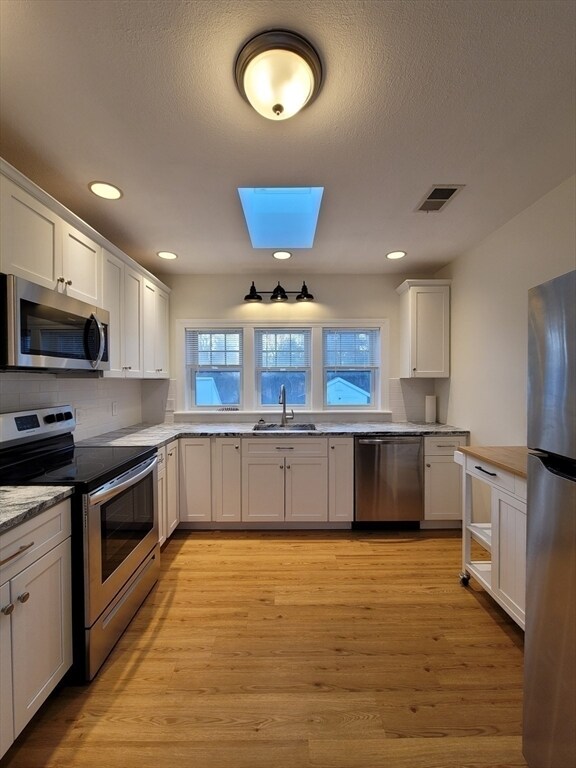 131 Washington St, Easton, MA 02356 Townhome Rentals in Easton MA