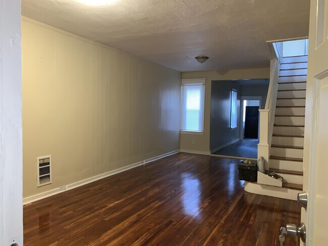 Foto del edificio - 1271 Morton St