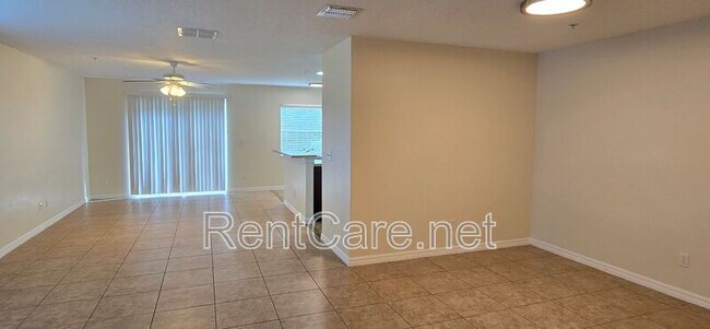 Foto del edificio - 13479 Applerose Ln