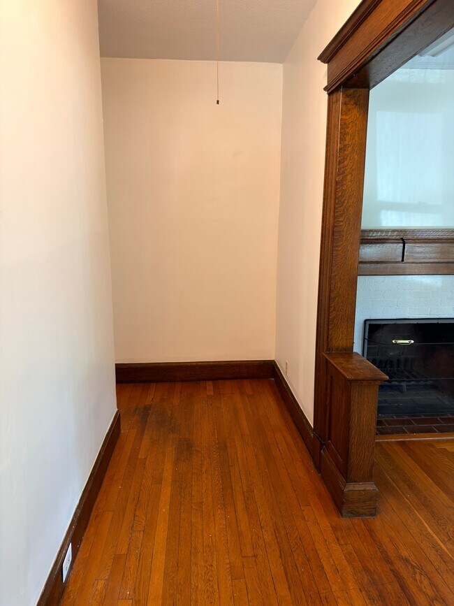 Foto del edificio - 62 Firglade Ave