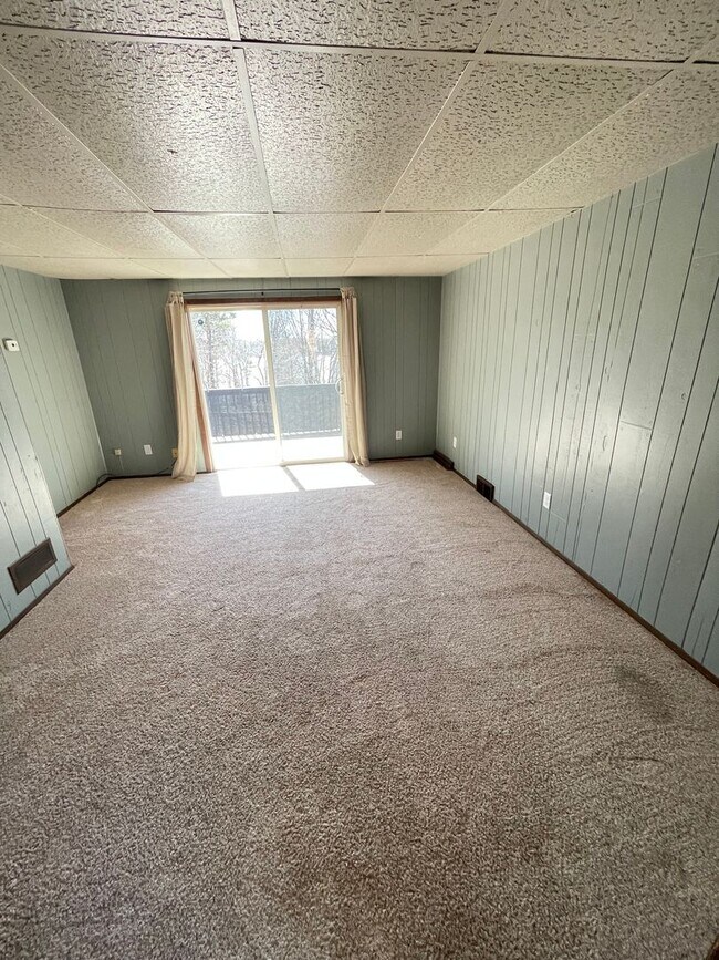 Foto del edificio - 5886 N Pike Lake Rd
