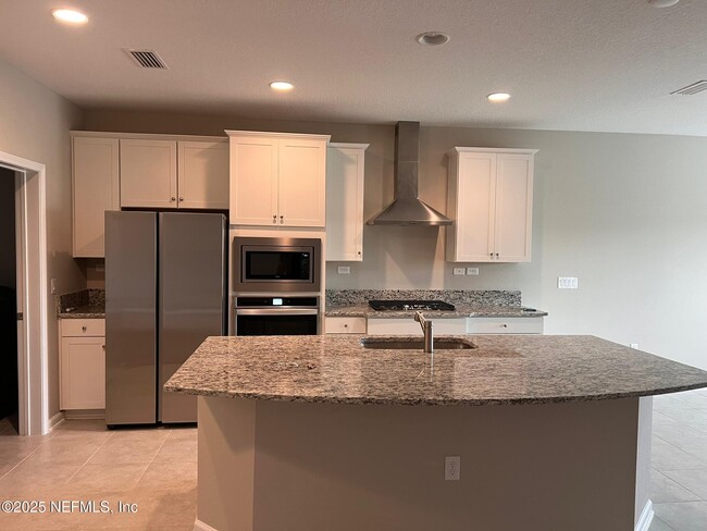 Foto del edificio - 66 Goodhope Ct