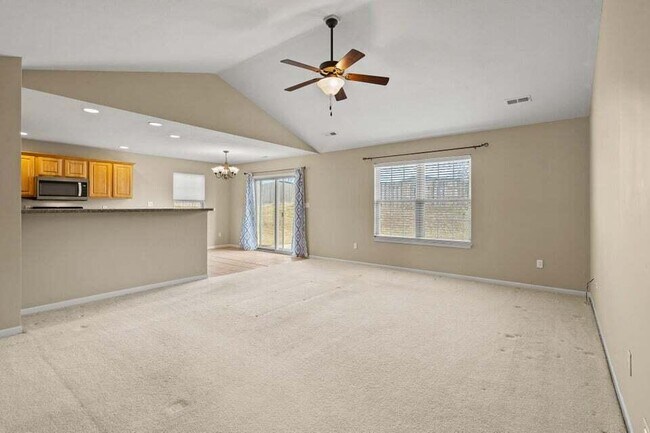 Building Photo - 5306 Silver Mill Dr
