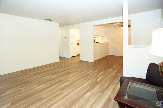 1 habitación, 1 baño - Sunrise Wood Apartments