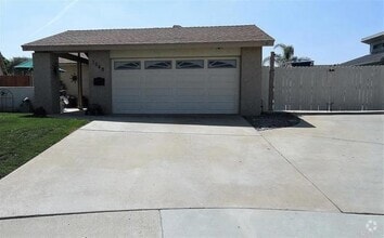 Building Photo - 1549 Robbiejean Pl