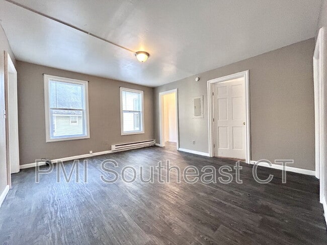 Building Photo - 187 Laurel Hill Ave