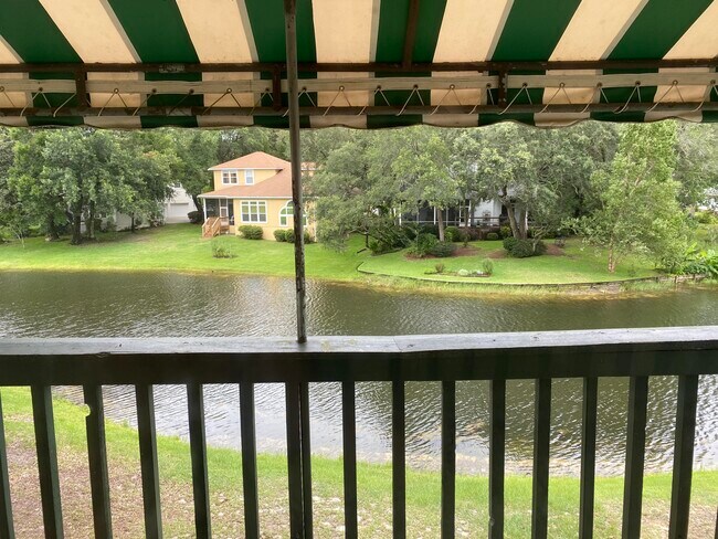 Building Photo - 314 Westlake Ct