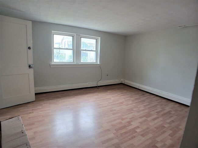 Building Photo - 39 Bickford Ave