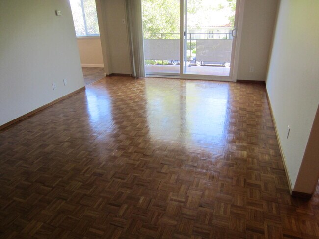 Living Room - 1302 Hopkins Ave