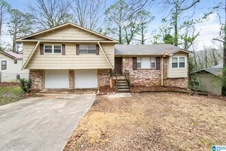 Building Photo - 1316 Falcon Dr