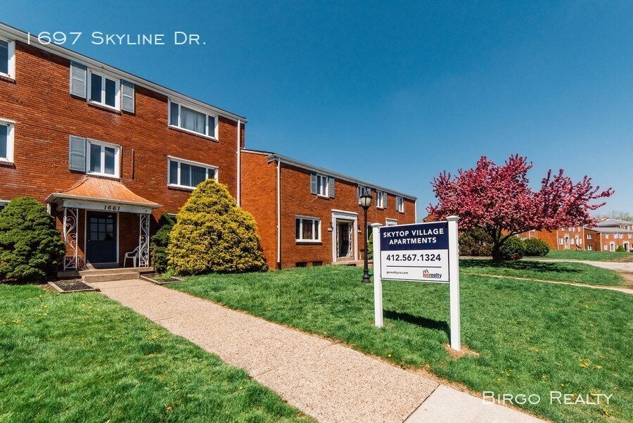 1697 Skyline Dr, Pittsburgh, PA 15227 House Rental in Pittsburgh, PA