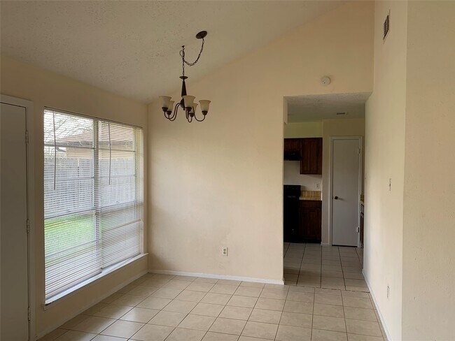 Foto del edificio - 7223 Sharpsburg Dr