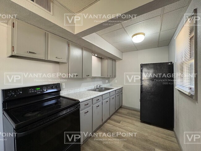 Foto del edificio - 2434 Pine St