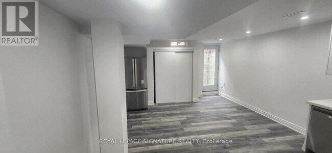 Photo du bâtiment - 83 Terry Cres