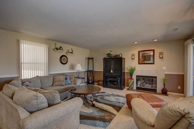 Foto del edificio - 1845 W Canyon View Dr
