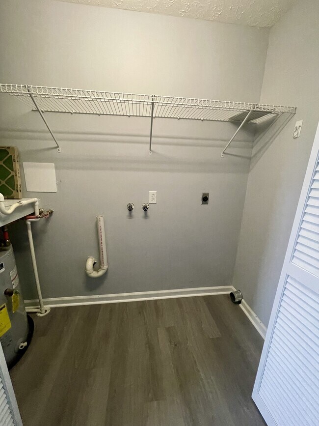 Foto del edificio - 1307 Homestead Garden Ct