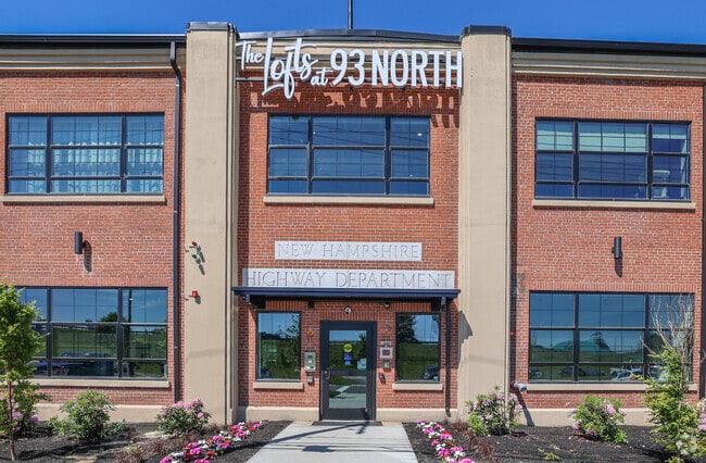 Building Photo - The Lofts at 93 North