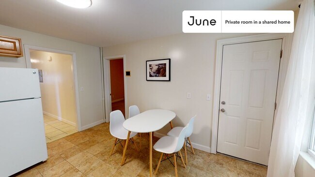 Foto del edificio - Room in Shared 3 bed/1 bath home in Central Square (Cambridge)