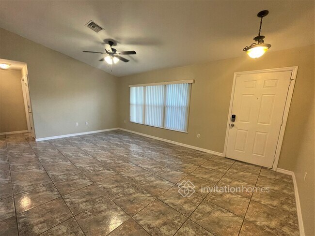 Foto del edificio - 616 SE 27th St