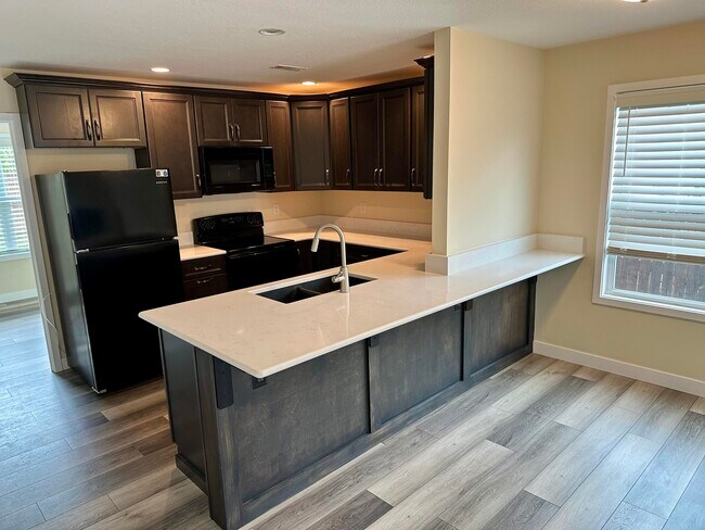 Building Photo - 5305 Tessa Way