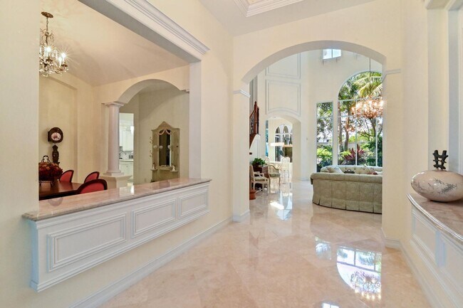 Building Photo - 17665 Middlebrook Way