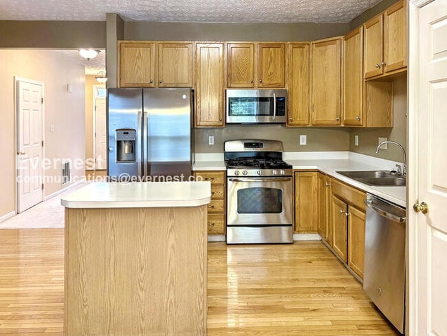 Foto del edificio - 8366 Frostwood Dr