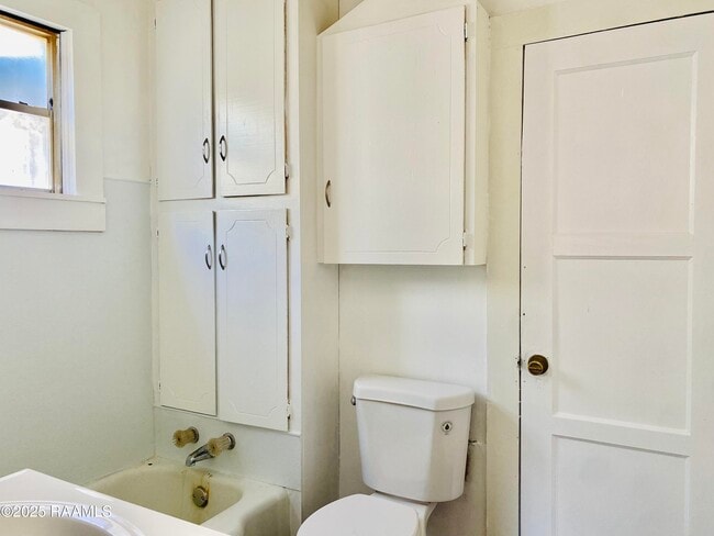 Foto del edificio - 309 Armentor St