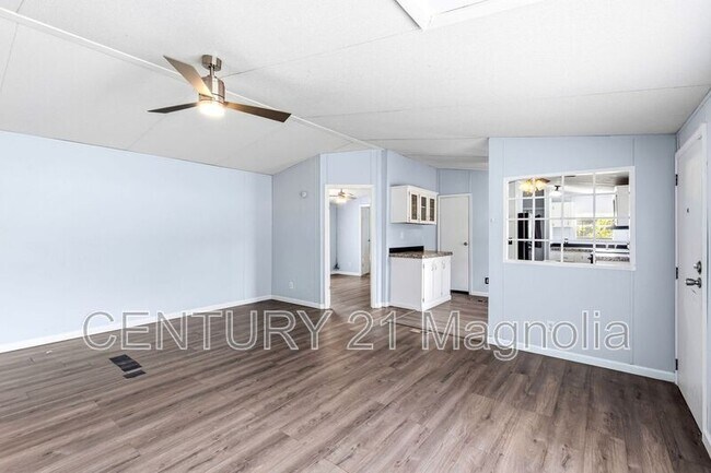 Foto del edificio - 735 Bennock Mill Rd