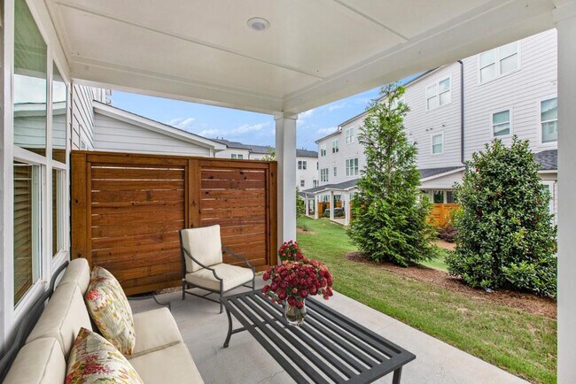 Foto del edificio - 1247 Winterhaven Dr