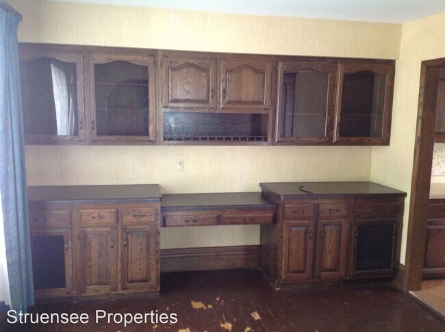 Building Photo - 4 br, 1.5 bath House - 1133 CHERRY STREET