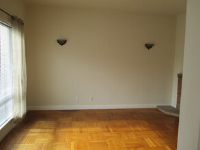 Building Photo - 3434 Taraval St