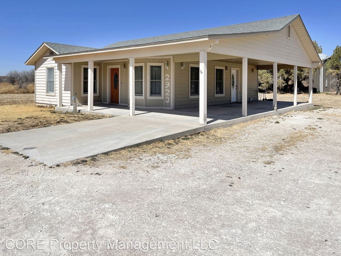 Primary Photo - 1 br, 1 bath House - 2923 East Apache Drive