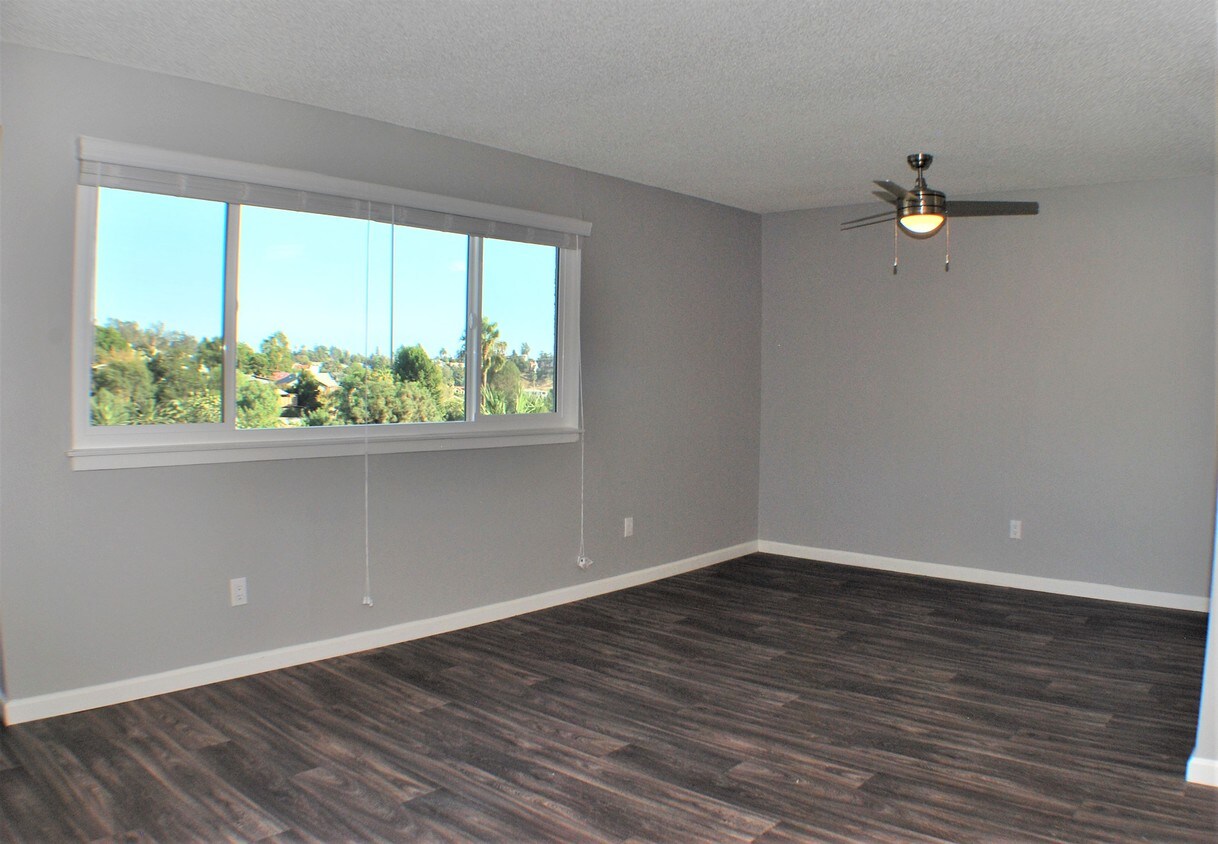 Foto principal - 1800 N Alvarado St